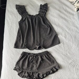 Women's Ruffled Set in Gray; Small